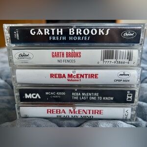 1990s Country Cassette Tape Lot - Reba McEntire & Garth Brooks